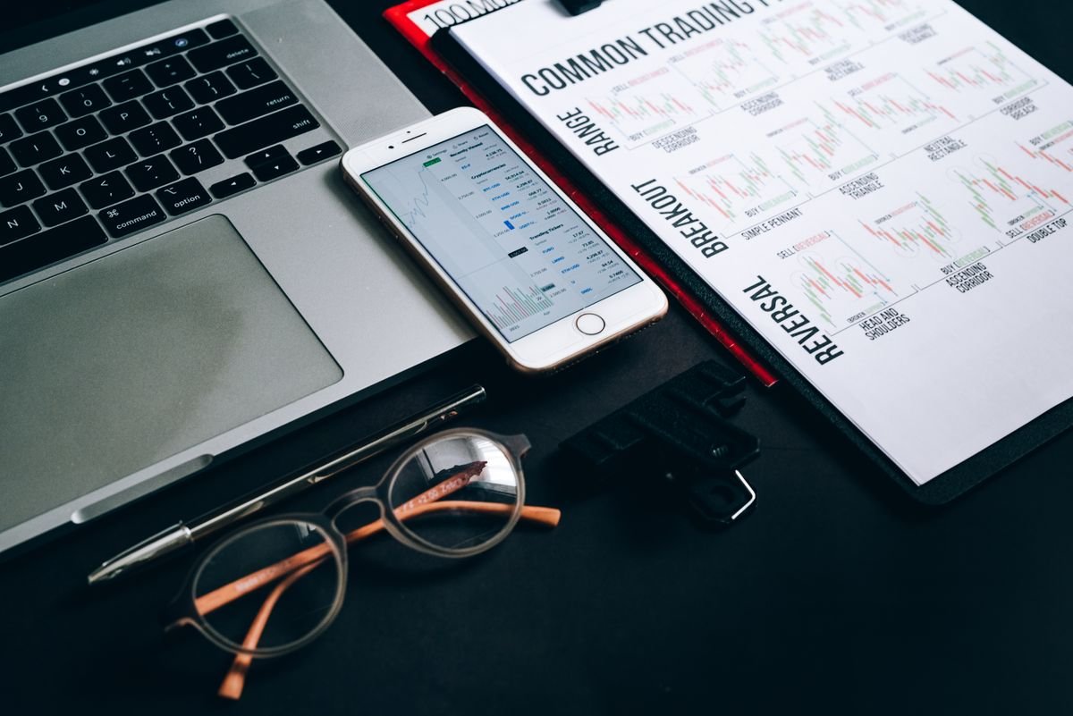 Altcoin Season: How to Identify It and What UK Investors Need to Know