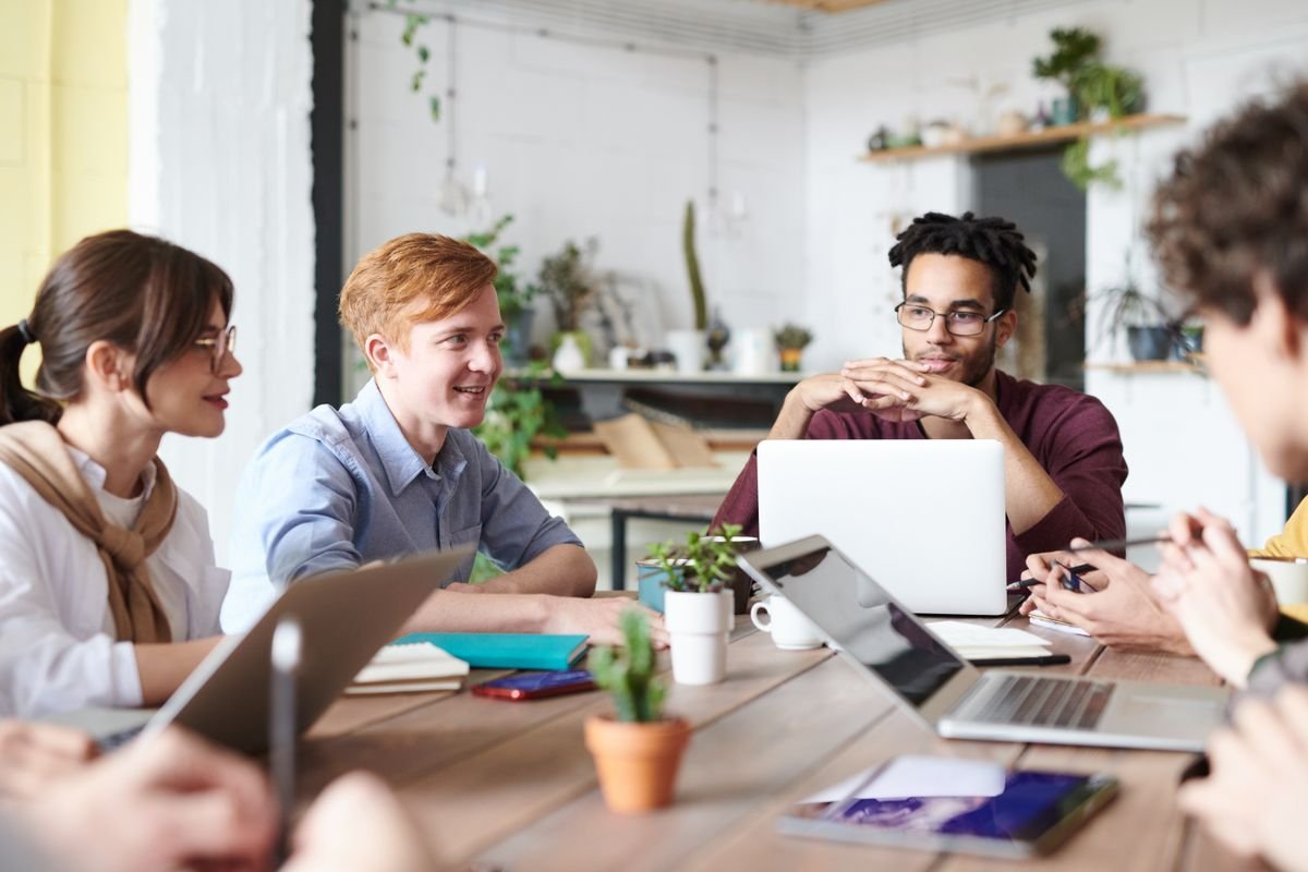 The Future of Jobs in an AI-Powered World