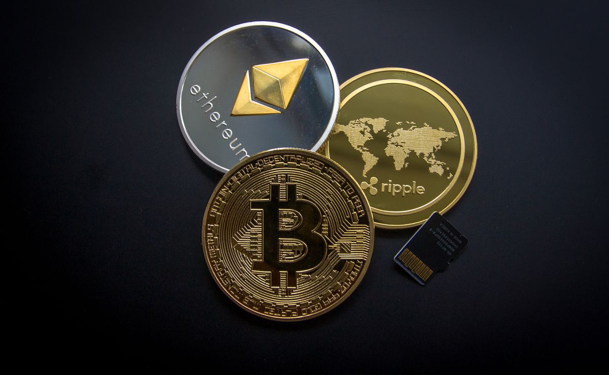 Bitcoin vs Ethereum: Which Should UK Investors Hold in 2026?