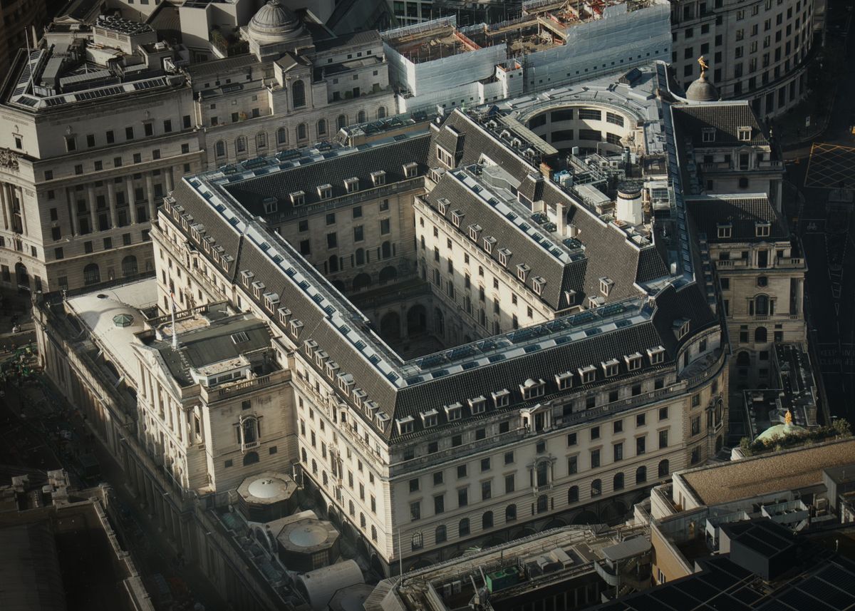 UK Crypto Debanking: Parliament Launches Inquiry as Banks Block 40% of Payments